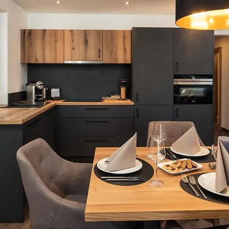 Alpensuites * Serfaus